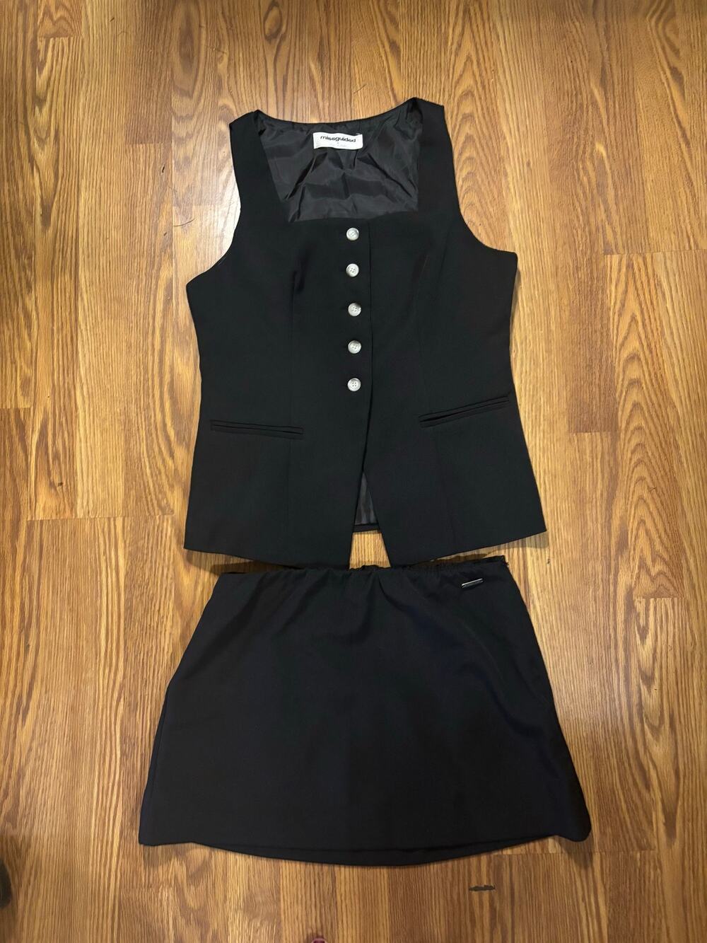 NWOT Missguided Black Vest Button-Down Professional Office Mini Skirt Set